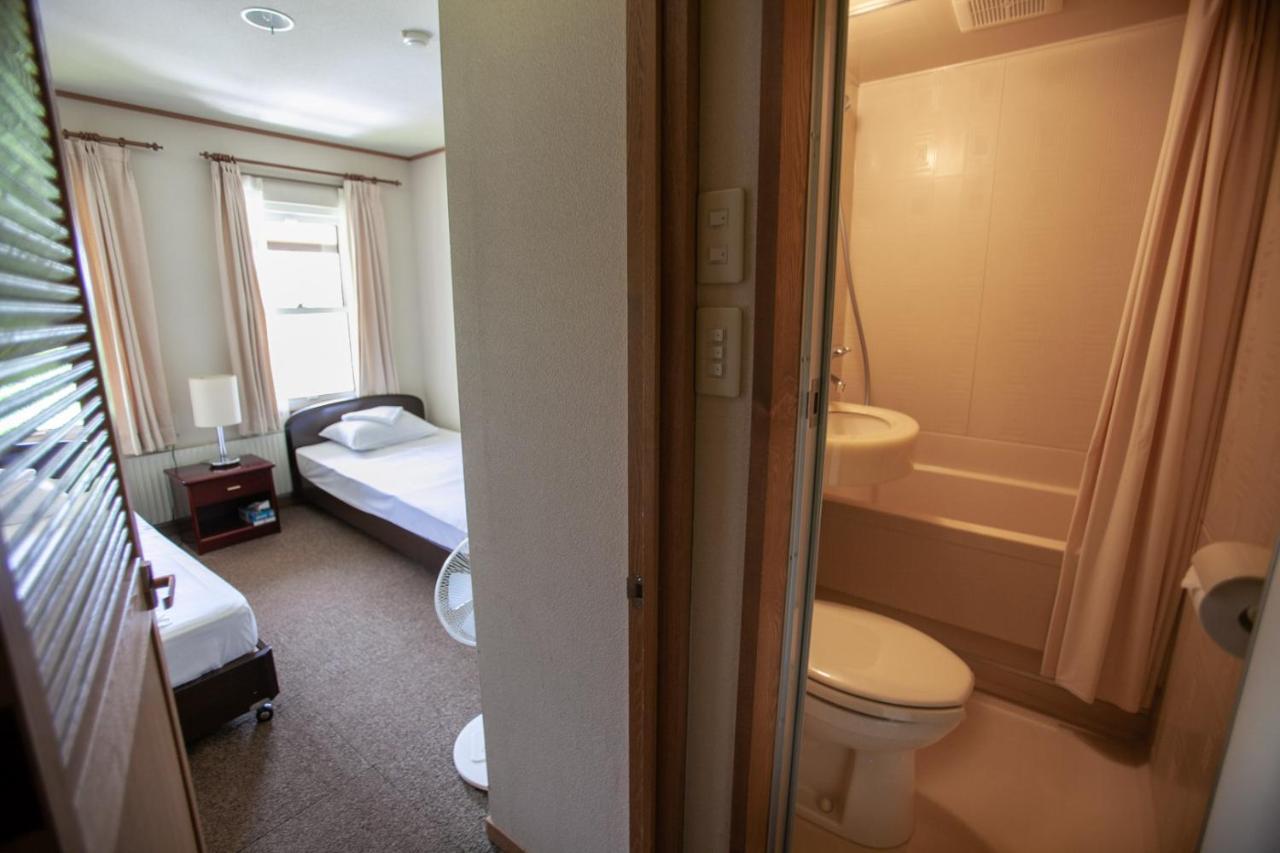 Twin Room with Private Bathroom
